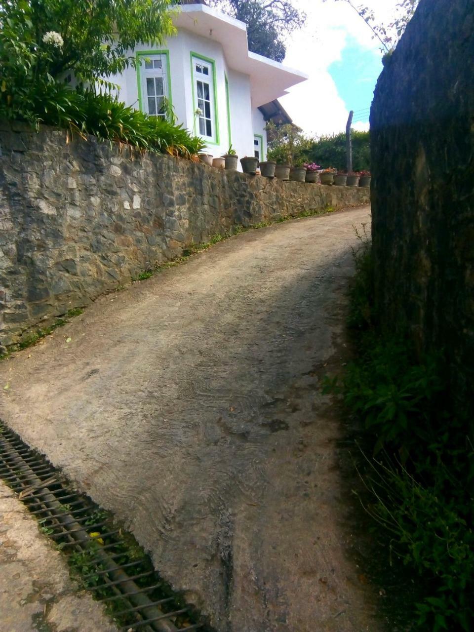Nuwara Eliya Mountain View Homestay Екстер'єр фото